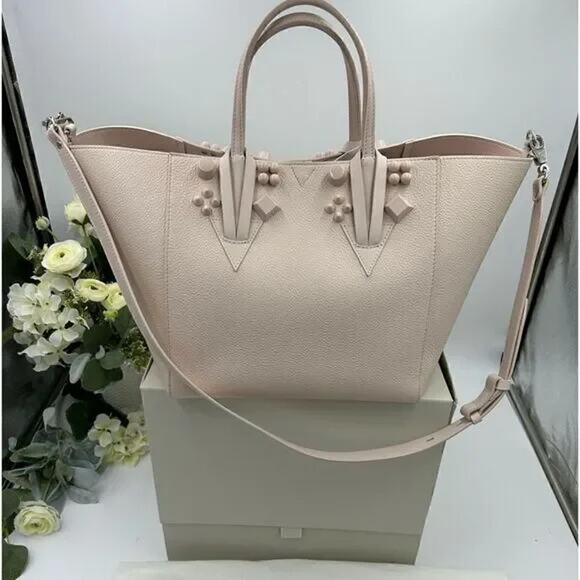 Women’s Christian Louboutin, cabachick tote bag, removable shoulder strap - Picture 1 of 10